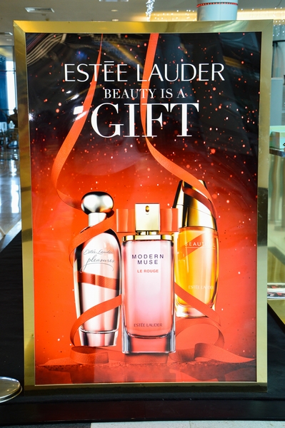 Estee Lauder Lipstick Envy Event